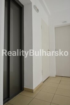 Prostorné studio 1+kk s výhledem na bazén Aheloy, Bulharsko - 9