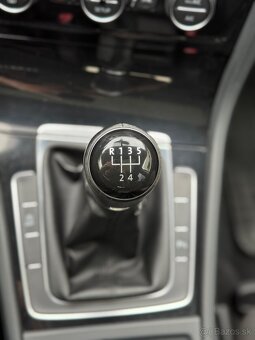 Predám VW Golf 7 - 9