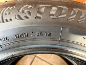 215/60 R17 letne pneu— 2 kusy- - 9