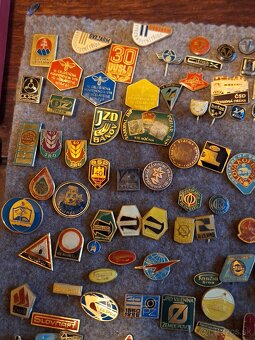 Staré odznaky medaile - 9