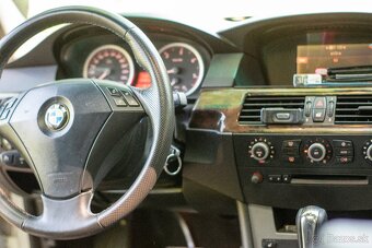 BMW e61 530d Touring - 9