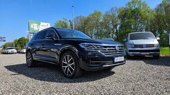 Volkswagen Touareg 3.0 V6 TDI SCR 286k R-Line 4Motion Tiptro - 9