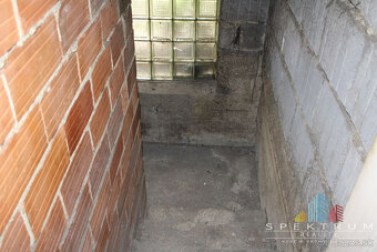 SPEKTRUM REALITY- Na predaj 4-izbový rodinný dom s pozemkom - 9