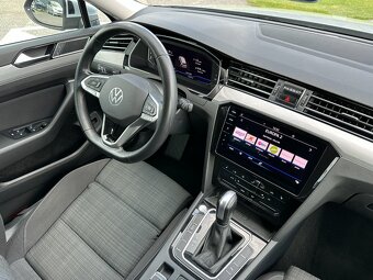 Volkswagen Passat Variant 2.0 TDi DSG - 9
