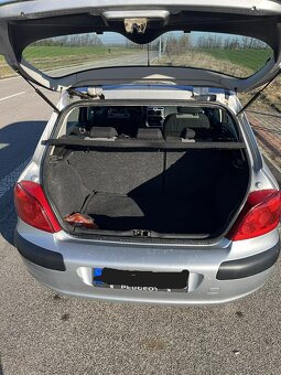 Peugeot 307 benzín - 9