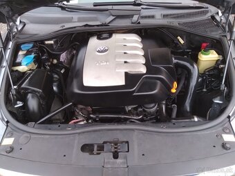 Volkswagen Touareg - 9