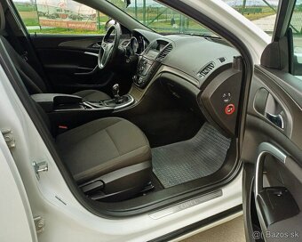 Opel Insignia Sports Tourer 2.0CDTi 96Kw R.v9/2011 M6 - 9
