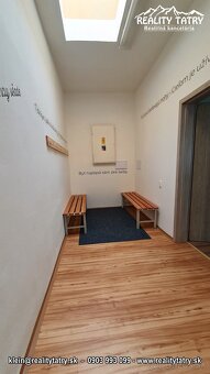 Priestory na služby alebo obchodnú prevádzku 110 m2 v PP - 9