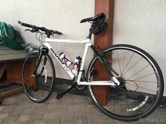 Cestny / zavodny bicykel Marin - 9