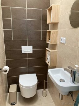 Prenájom 2 izbového bytu s parkovaním, ul. Odevná - 9