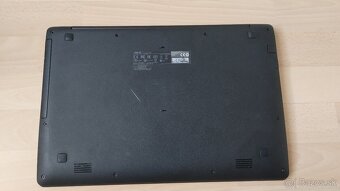 Predám notebook Asus X553M - 9