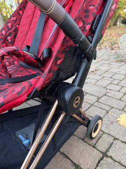 Cybex coya rockstar s madlom - 9
