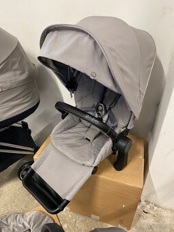 Kočík Cybex Priam Chrome Black - Soho Grey - Trojkombinácia - 9