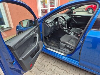 Škoda Octavia 2.0 TDI RS - 9