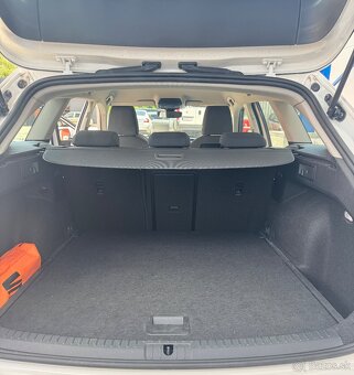 Seat Leon Sportstourer 2.0 TDi 110kW DSG - 9