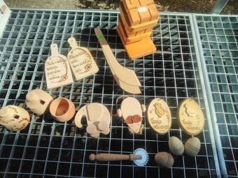 Drevene misky,drevene podlozky pod kuchynsky riad a ine - 9