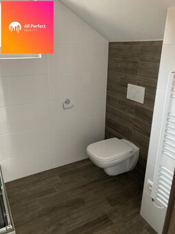 Na prenájom reprezentatívne priestory v centre Trnavy - 9