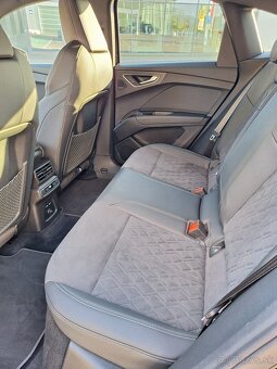 Audi Q4 sportback 50 e-tron sline 220kw quatro odpocet DPH - 9