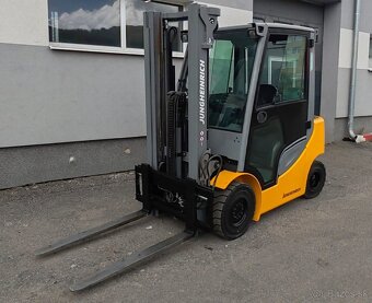 Plynovy vysokozdvižný vozík Jungheinrich TFG 425s - 9