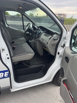 Opel vivaro 2.0tdci H1 L1 2014 - 9