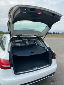 Mercedes-Benz C220 4MATIC - 9