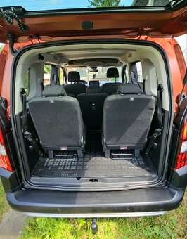 Peugeot Rifter 1,5blueHDi 96kw 7-miest - 9
