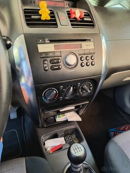 Suzuki SX4 - 9