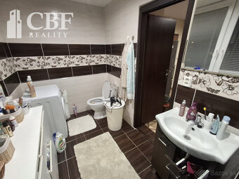 Znížená cena - Na predaj 3-izbový byt s balkónom v Rožňave,  - 9