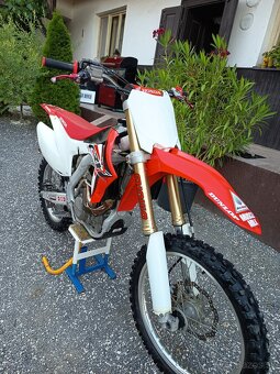 Honda crf 250 r 2017 - 9