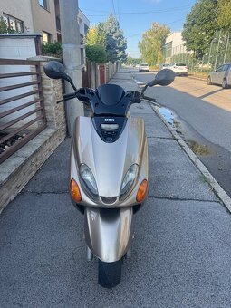 Yamaha majesty 125 - 9