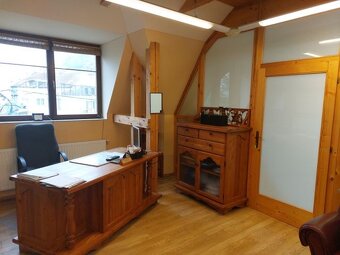 Exkluzívne na predaj administratívny objekt pri Europe SC – - 9