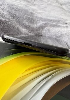 Apple iPhone se 2020 128GB - 9