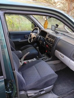 Mitsubishi Pajero sport - 9