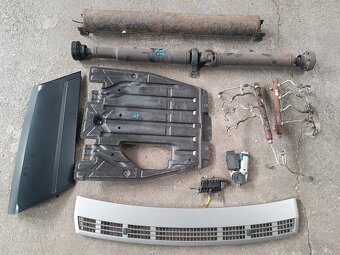 Range Rover 3.6 TDV8 L322 - Rozpredám na náhradné diely - 9