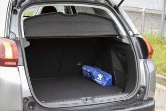Peugeot 2008 1.2 PureTech 110 S&S Style - 9