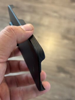 Kryt Pitaka MagEZ 4 600D kryt iPhone 15 Pro Max čierny/sivý - 9