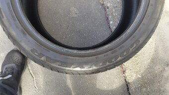 Letné Goodyear EfficientGrip 275/40/R19 101Y Runflat - 9