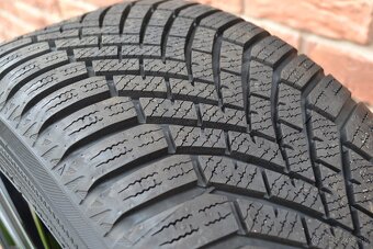 5x114,3 R17 Zimna sada Original Toyota Corolla + 225/45 R17 - 9