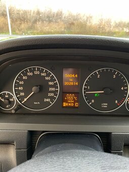 Mercedes-Benz A180CDI - 9