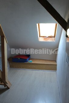 PREDAJ : Rodinný dom Horná Ves, okres Žiar nad Hronom - 9
