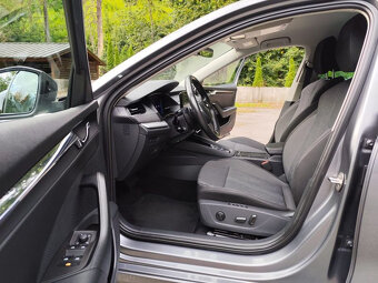 Škoda Octavia Combi 2.0 TDI SCR Style DSG LED Matrix - 9