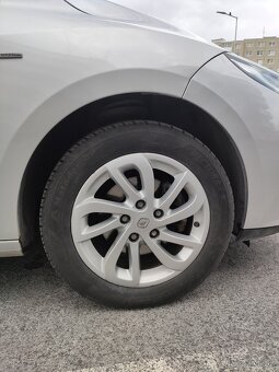 Predám Renault Megane 1.6 16V 110 Limited Edition - 9