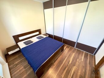 KOMPLETNE REKONŠTRUOVANÝ 3 IZB. BYT S LOGGIOU, 68M2, HOLLÉHO - 9