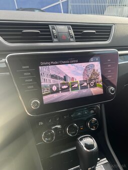 Predam Škoda Superb Combi L&K Facelift 2.0TDI DSG - 9
