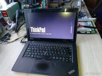 Lenovo. Intel i5. 500 GB SSD hybrid. RAM 8 GB. Nvidia 2 GB. - 9