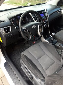 Hyundai i30 combi - 9