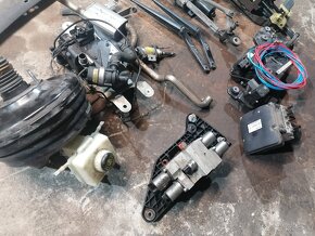 Rozpredám bmw e70 - 9