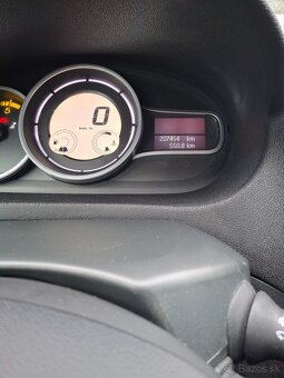 ........renault megane.... - 9