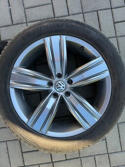 Tiguan 2.0TDI DSG 4x4 rline - 9