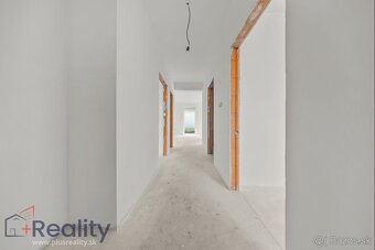 Trojizbový rodinný dvojdom v Gabčíkove na predaj - 9